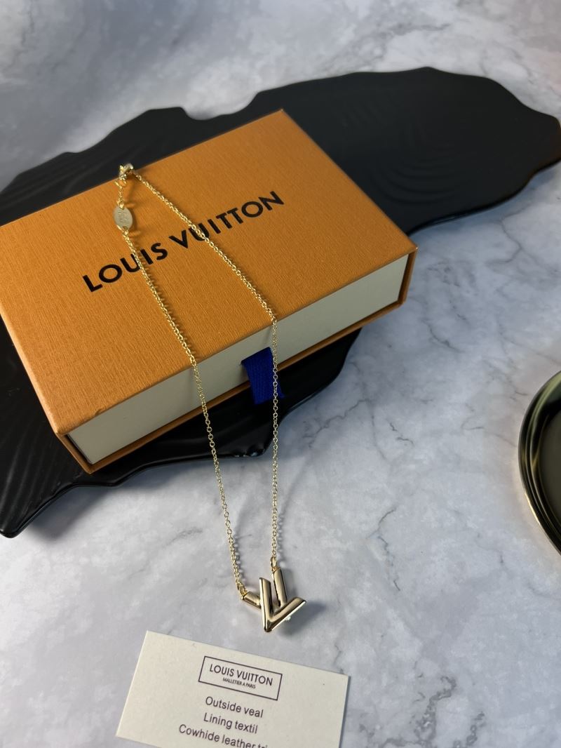 Louis Vuitton Necklaces